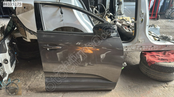 OPEL GRANDLAND X SAĞ ÖN KAPI VE AYNA DOLU BURSA MG