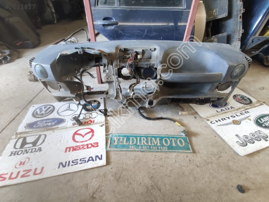 FİAT DOBLO 2004 ÖN GÖĞÜS