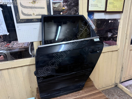 AUDİ A3 SOL ARKA KAPI DIŞ CAM SIYIRICI FİTİLİ 04-10 MODEL
