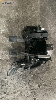 1.9 dizel Alfa Romeo 159 pedal takımı EMR OTOMATİV