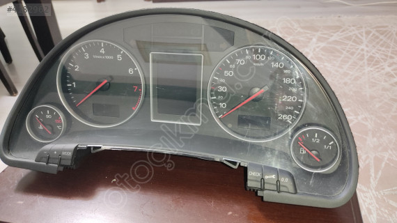 AUDİ KİLOMETRE GÖSTERGE