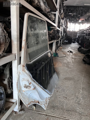 R12 sol arka kapı