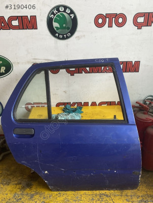 Clio1 sağ arka kapı dolu