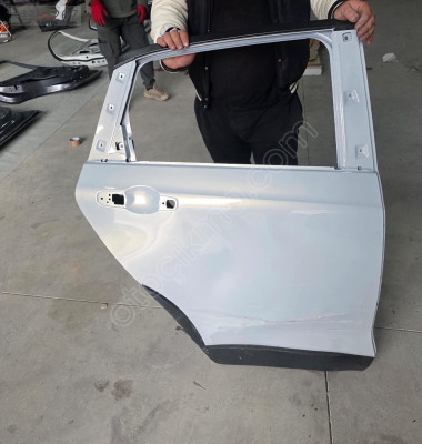 2020/2025 HONDA JAZZ GRİ SAĞ ARKA KAPI ORJINAL