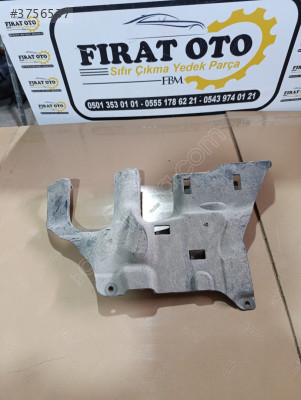 51757340192 BMW G30 DİREKSİYON KUTU KAPAĞI