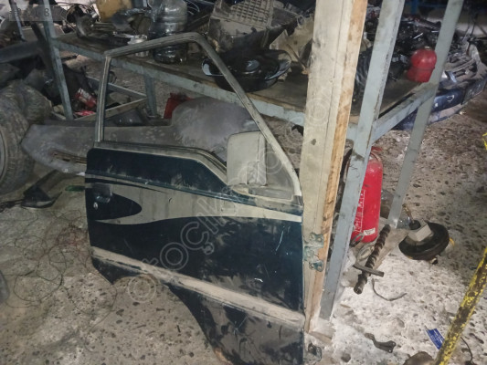 HYUNDAİ H100 SAĞ ÖN KAPI ÇIKMA MNBS