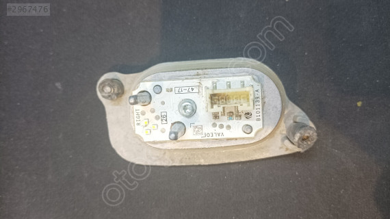 AUDİ A3 SAĞ LED BEYNİ B101139-A 90070223 8V0998474 Ç