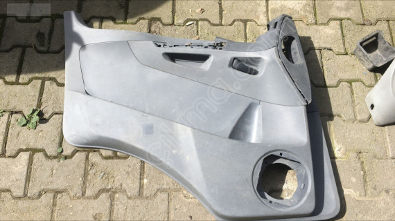 MERCEDES ATEGO SOL KAPI DÖŞEMESİ ORJ ÇIKMA A9407200970
