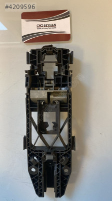 5N0839885H seat leon 2015-20 arka sağ sol kapı kolu braketi