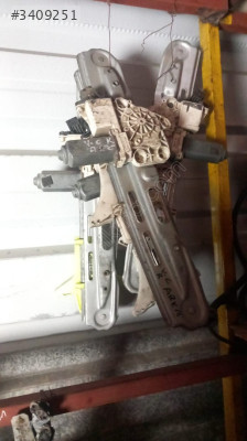 OPEL VECTRA C SAĞ ARKA CAM KRİKOSU. OTO ERKAN ÜNYE