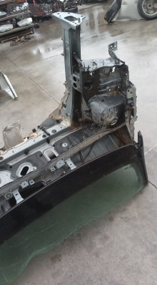 renault clio 5 2021 kesme sağ ön çeyrek/podye (son fiyat)