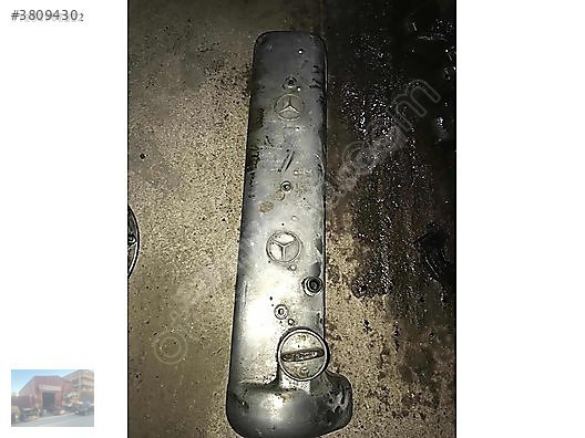 MERCEDES 230.6 MOTOR ORJİNAL KÜLBÜTÖR KAPAĞI ÇIKMA MUAYYER