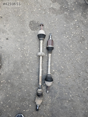 DACİA SANDERO SAĞ SOL AKİS 1.0 MOTOR