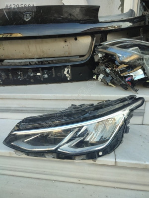 Volkswagen Golf 8 sol far orjinal çıkma parça