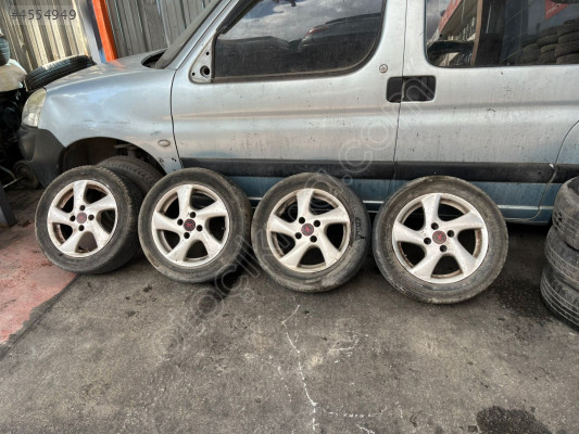 PEUGEOT  206  15  İNÇ  ÇELİK  JANT   TAKMI
