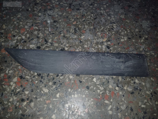 1998-2005 Ford Focus 1 tek kapı sağ yan duvar çıtası