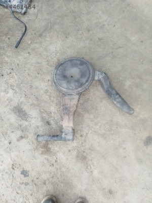 Mazda 323 hava filtre kutusu