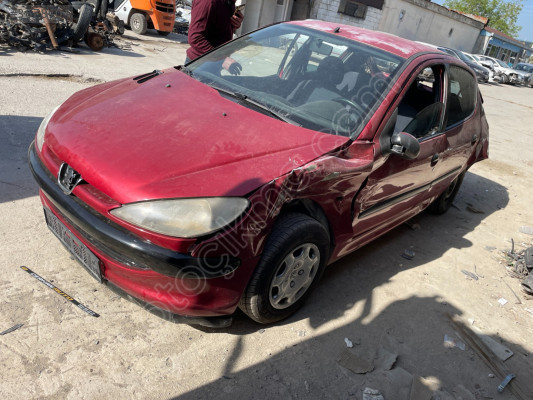 PEUGEOT 206 MOTOR KAPUTU ÇIKMA ORJİNAL