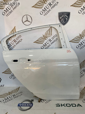 FİAT EGEA SAĞ ARKA KAPI (15-25) ORJİNAL ÇIKMA-52161630