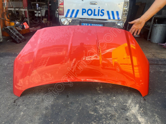 FORD COURİER KIRMIZI MOTOR KAPUTU ORJINAL BOYASIZ