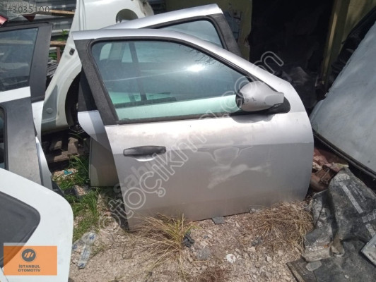 RENAULT SYMBOL SAĞ ÖN KAPI ORIJINAL ÇIKMA