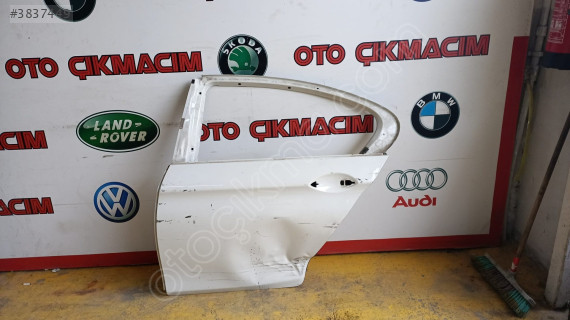 2011 BMW 5 Serisi F10 Modeli Sol Arka Kapı Çıkma Parçası
