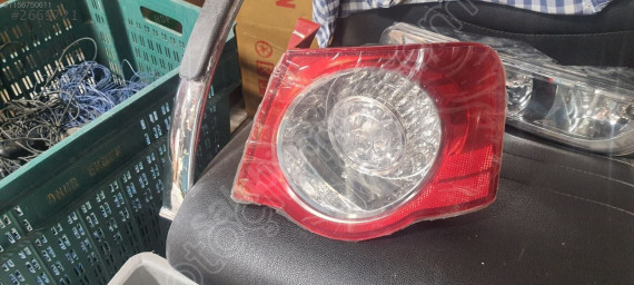 Volkswagen Jetta Sağ Dış Stop sıfır orjinal Lambası 2006-2011