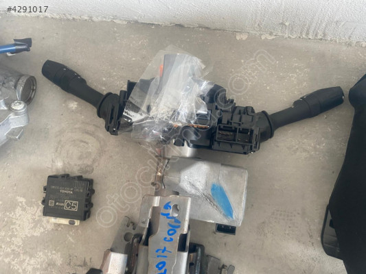 TOYOTA COROLLA 2017 SİNYAL VE SİLGİ KOLU