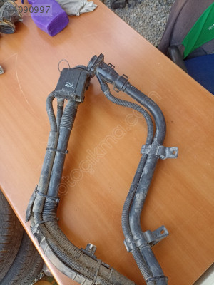 Hyundai Accent Era Dizel Benzinli Yakıt Doldurma Borusu