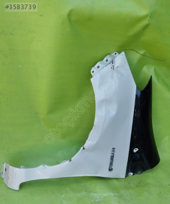 toyota yaris sol ön çamurluk