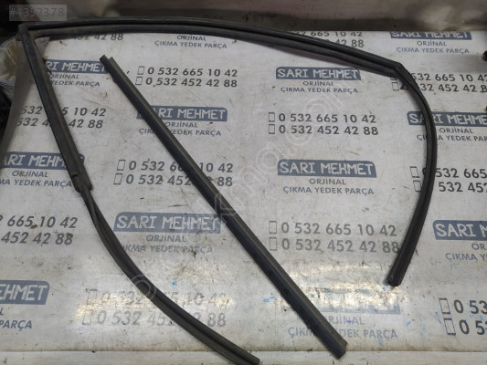 ÇIKMA TOYOTA YARİS SAĞ ÖN KAPI FİTİLİ