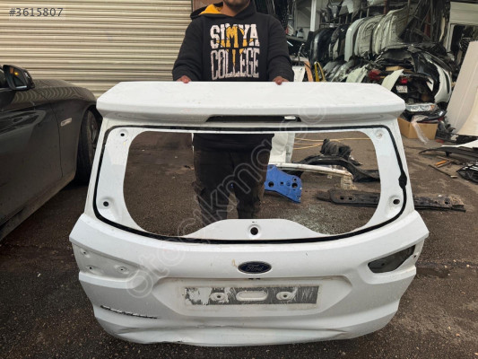 FORD ECOSPORT BEYAZ BAGAJ KAPAĞI ORJINAL LOKALLIK