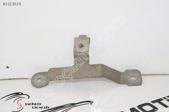MERCEDES C SERİSİ A204 W204 BRAKET A2045242540