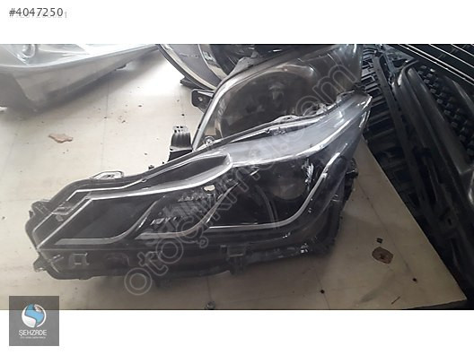 TOYOTA COROLLA SOL FAR ÇIKMA ORJİNAL