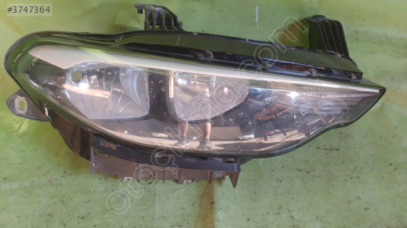 fiat egea sağ ön far