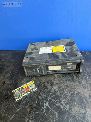 PEGEOUT 406 kaset çalar