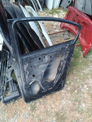 Chevrolet cruze sol arka kapı
