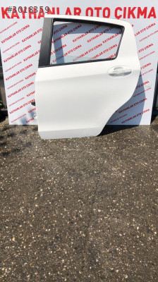TOYOTA YARİS SOL ARKA KAPI KAYHANLAR OTO ÇIKMA