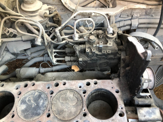Mitsubishi L300 Çıkma Mazot Pompası