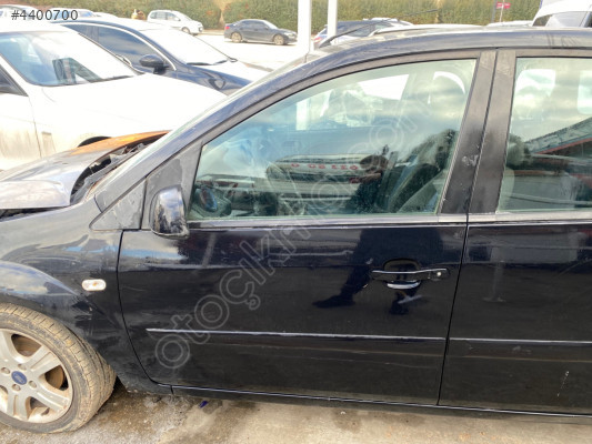 FORD FİESTA SOL ÖN KAPI HATASIZ 2002-2009