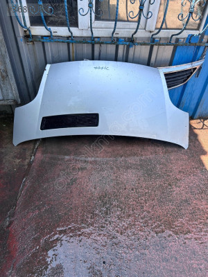 2009 opel vivaro kaput