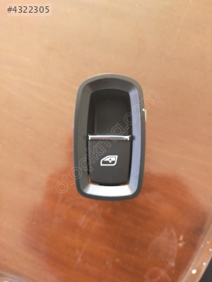 PORSCHE CAYENNE TEKLİ CAM DÜĞMESİ ARKA SOL 7PP959855CDML