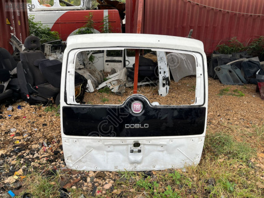 FİAT DOBLO BAGAJ KAPAĞI BOŞ MONTECAR 2