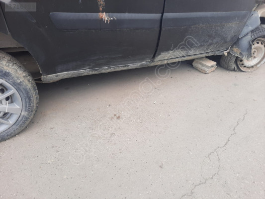 FİAT DOBLO SAĞ MARŞPİYEL
