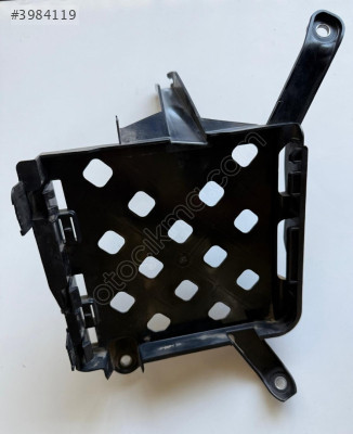 Motor Beyni Tutucu Braketi Audi A6 2019-2025 4K0907647