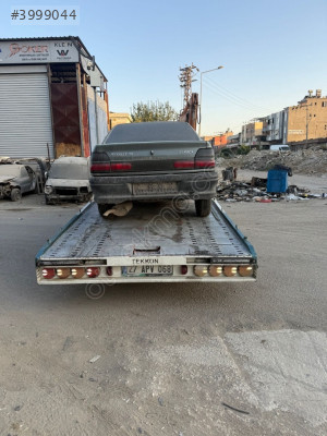 Renault R19 Arka sol kelebek camı