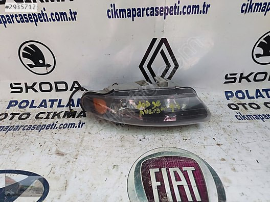 Dodge Avenger ön sağ far
