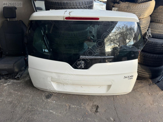 Peugeot 5008 bagaj kapağı