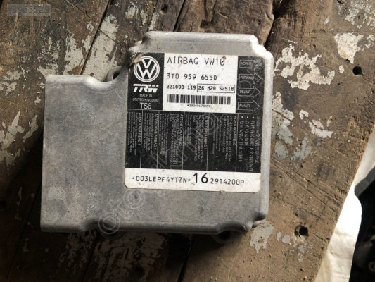 SKODA SUPERB AİRBAG BEYNİ