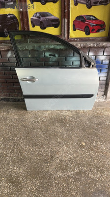 renault megan iki çıkma sağ ön kapı